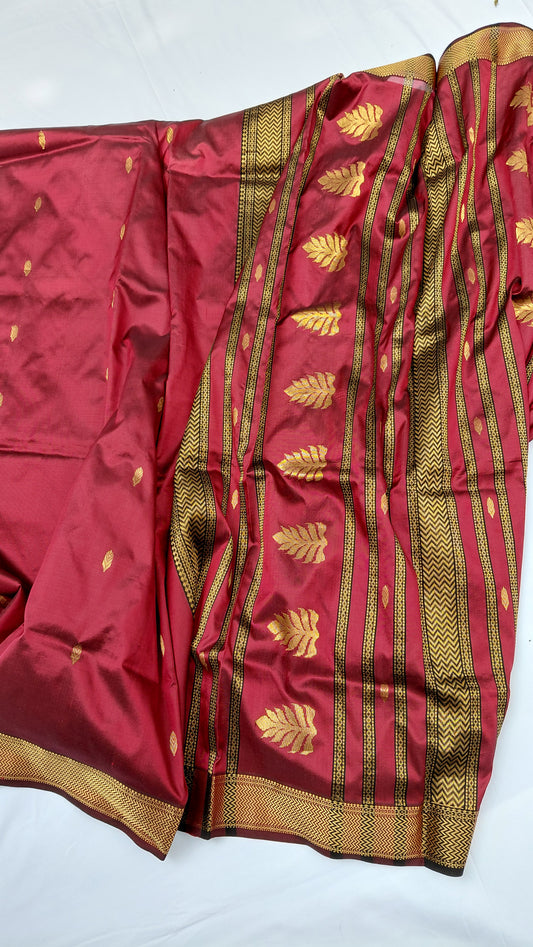 hand woven pure silk deep maroon maheshwari saree