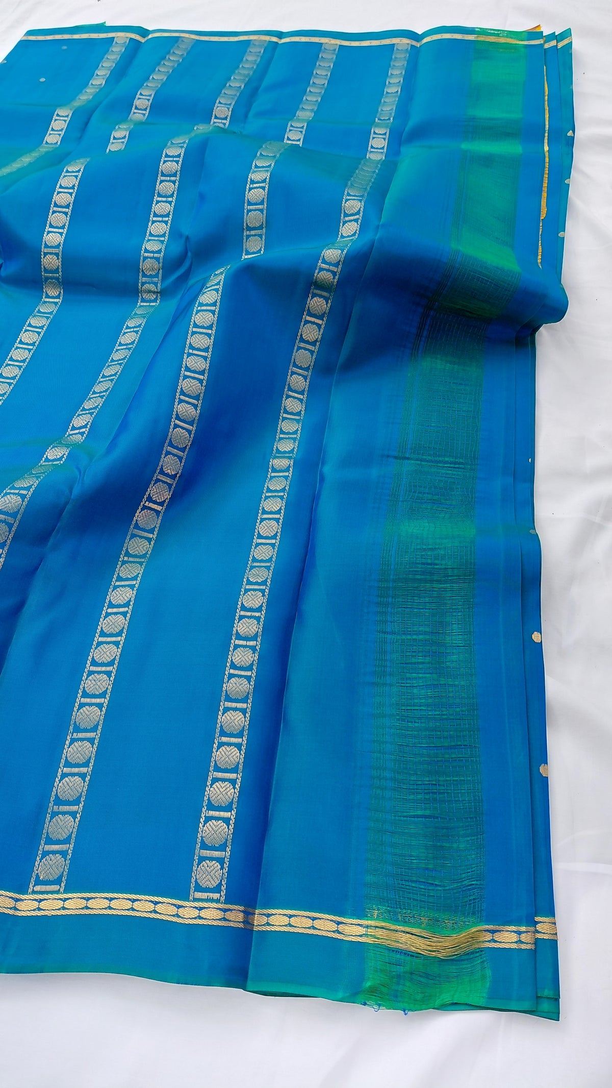 Piping Soft Silk Powerloom Body Butta