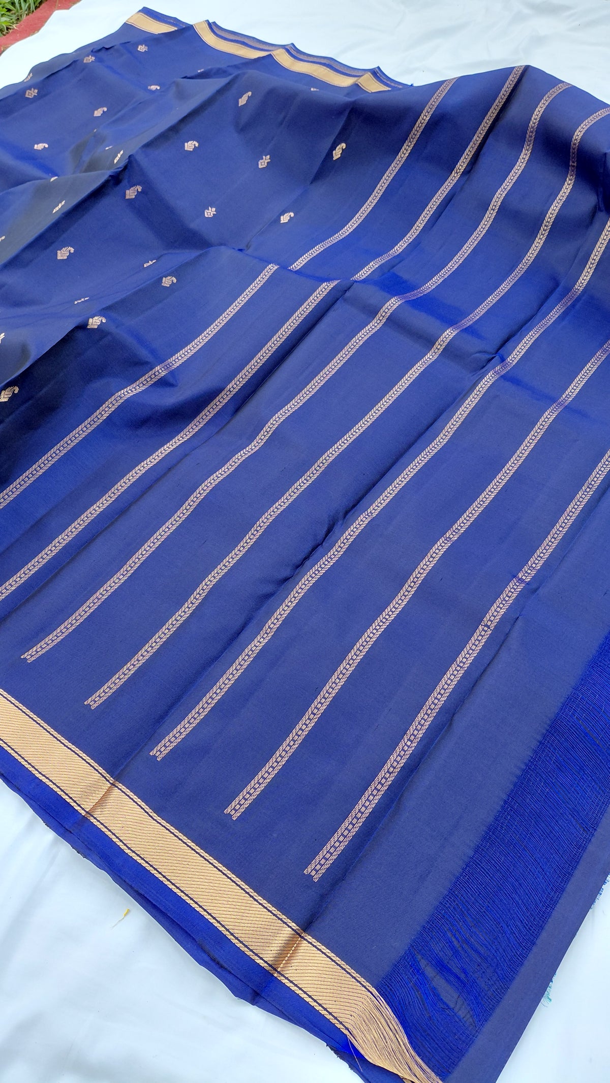 Piping Soft Silk Powerloom Body Butta